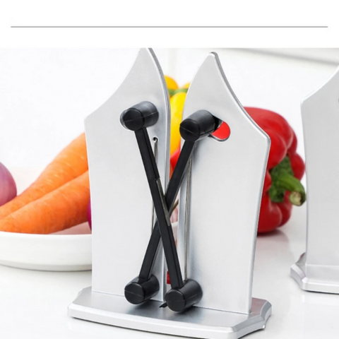 affuteur de couteau gris et noir