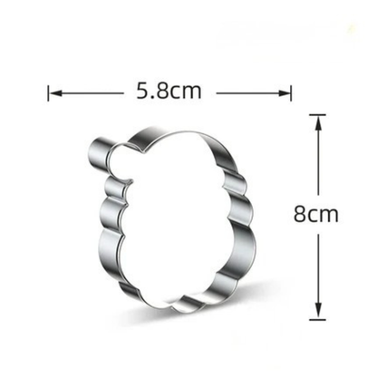 demonstration d'un emporte piece tete de pere noel